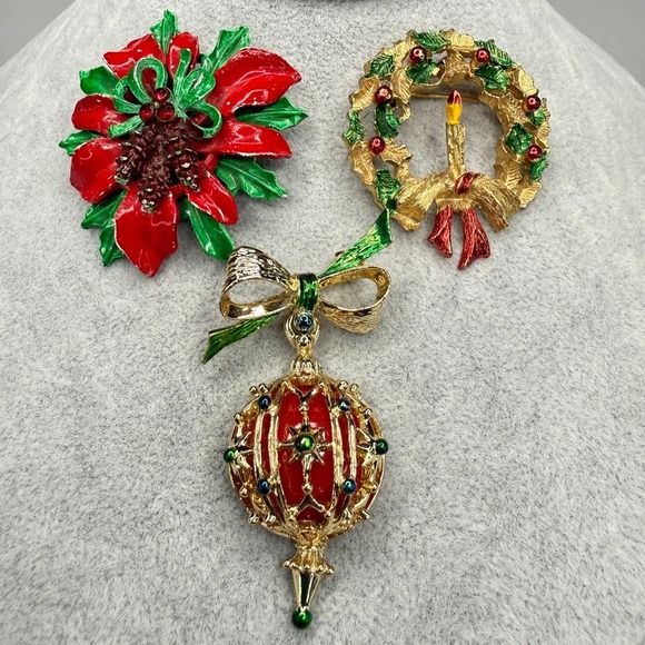 Estate Jewelry - Vintage Christmas Brooch Lot of 3 Poinsettia Wreath Ornament Red Green Gold Tone